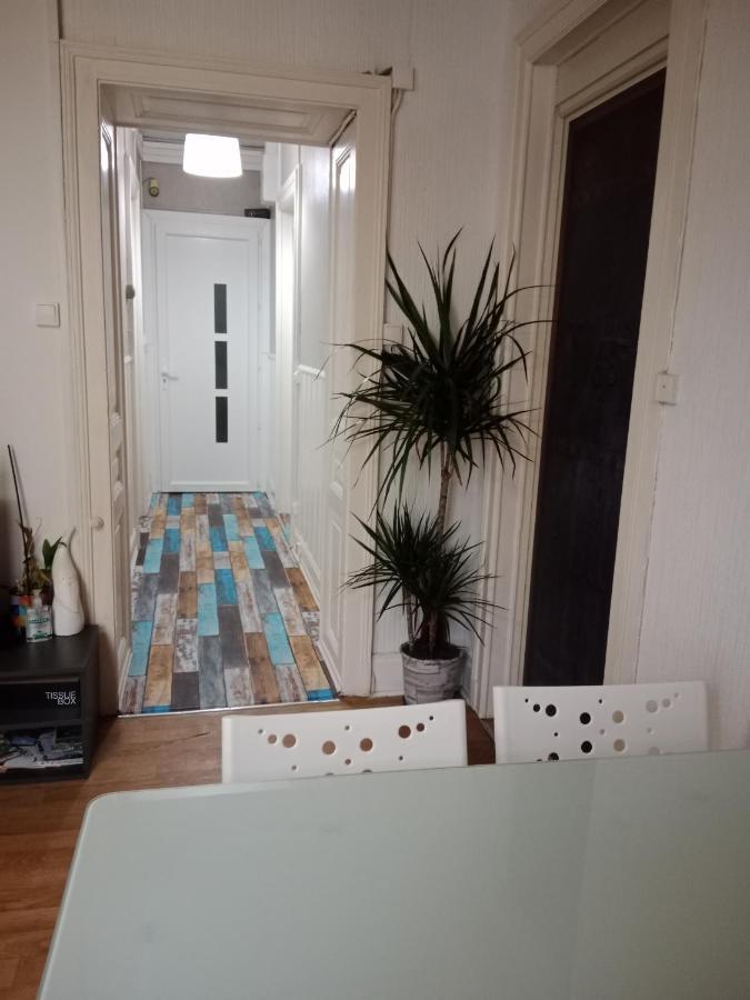 Pounette, Appartement T3 Centre / Thermes Luxeuil Eksteriør billede