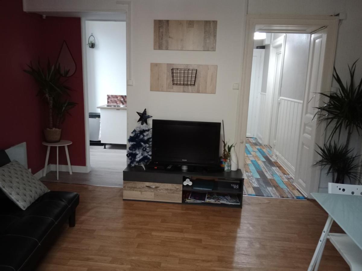 Pounette, Appartement T3 Centre / Thermes Luxeuil Eksteriør billede